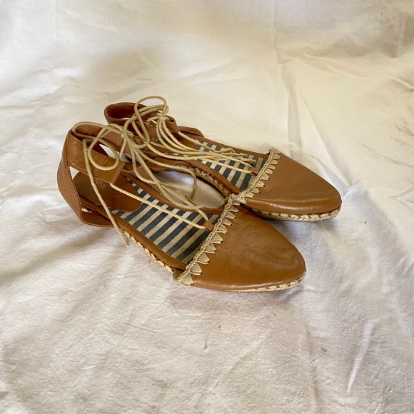 Nine West lace up sandals - Picture 2 of 4